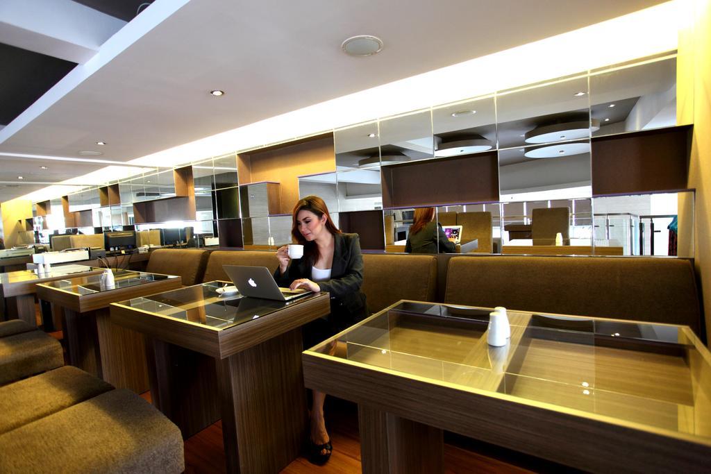 Vio Hotel Pasteur Bandung Kültér fotó